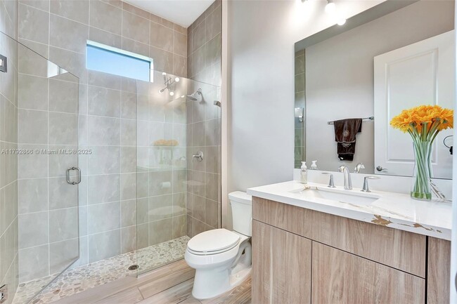 Building Photo - 17130 Magnolia Estates Dr