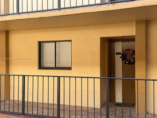 Building Photo - 8420 SW 133rd Avenue Rd