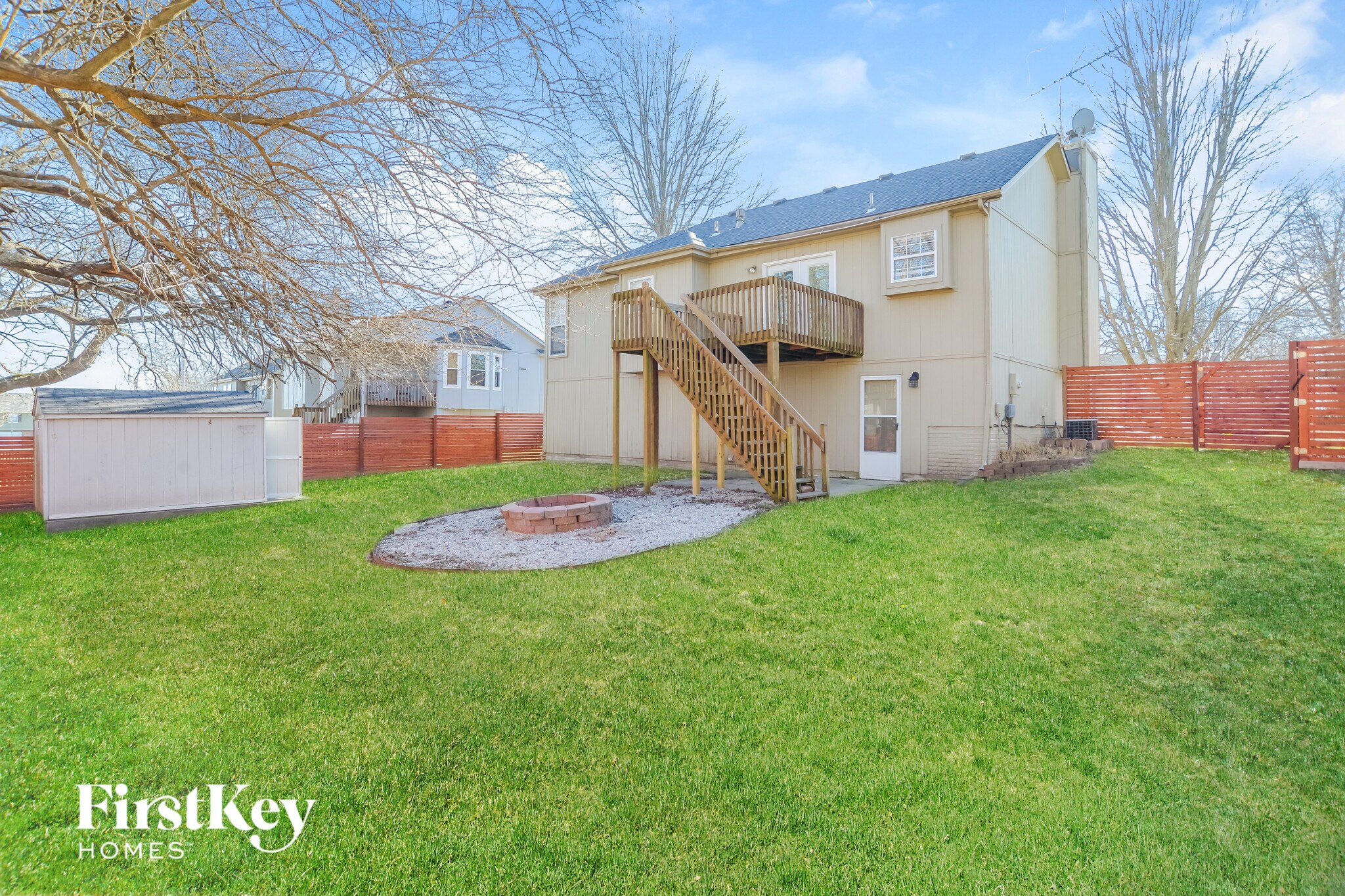 Building Photo - 1106 Park Dr