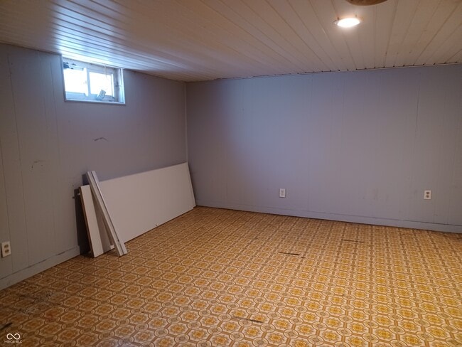 Building Photo - 670 Cleveland St