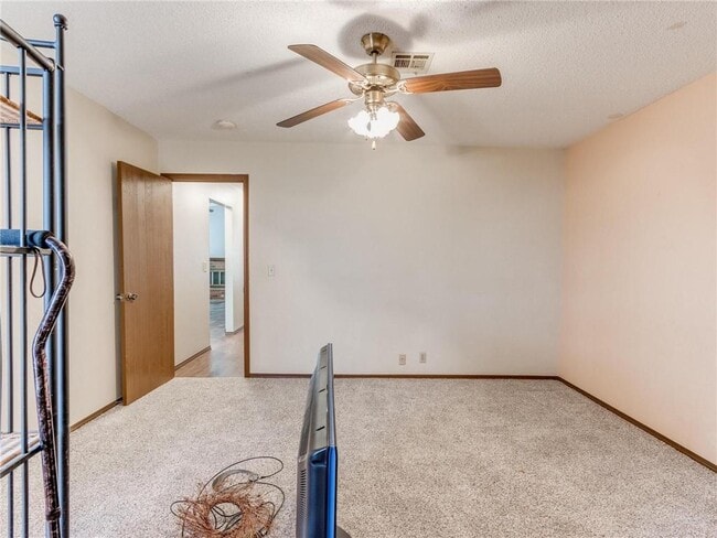 Building Photo - 1220 Sequoyah St