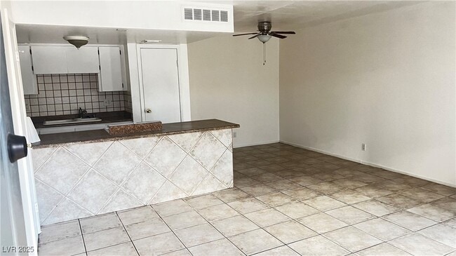 Building Photo - 1441 Dorothy Ave