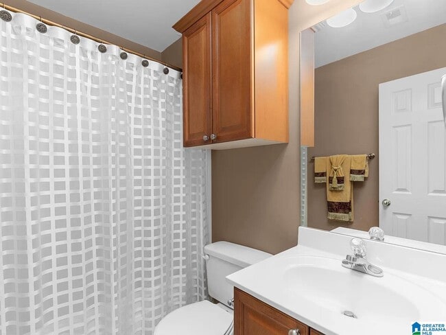 Building Photo - 101 Hayesbury Ln