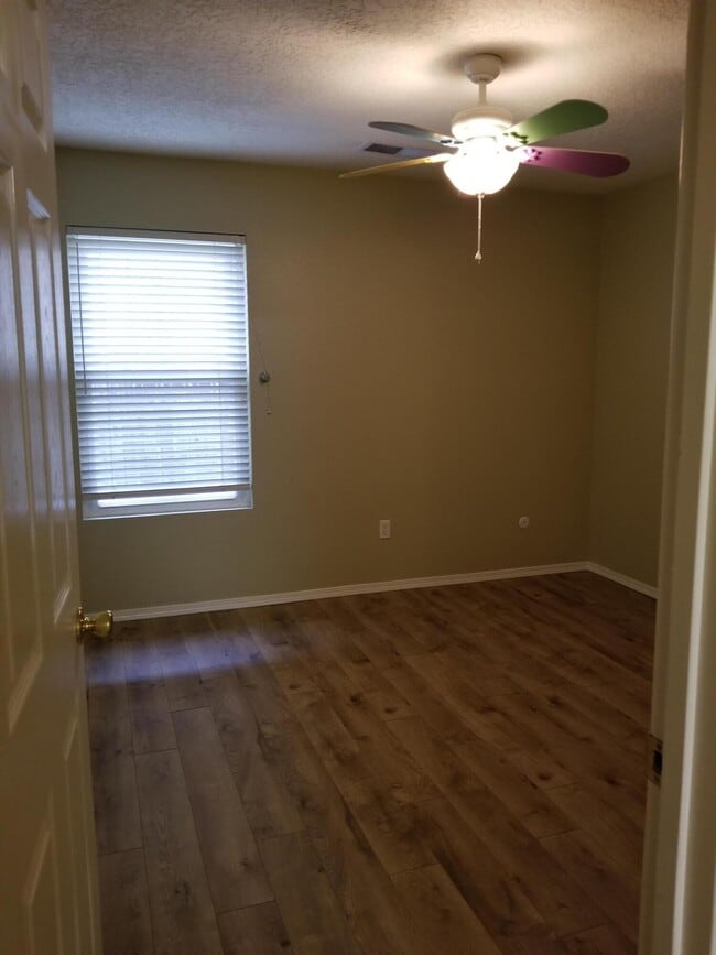 Building Photo - 10605 Monte Bello Ct NW