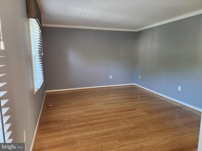 Building Photo - 3720 Mt Airey Ln