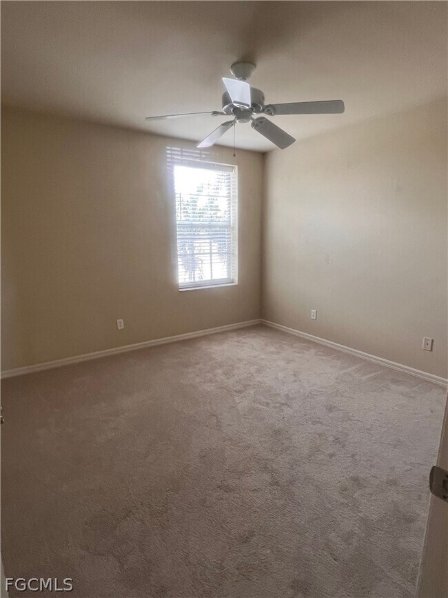 Building Photo - 11230 Lakeland Cir