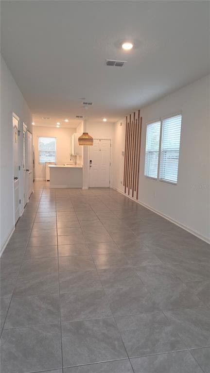 Building Photo - 56 Sage Br St