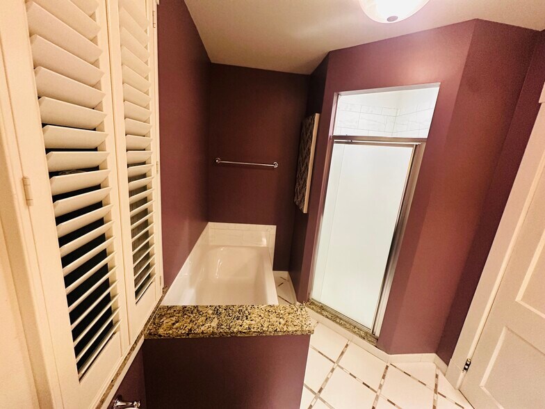 Bathroom - 21 Beech Ave