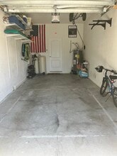 Building Photo - 2819 Lantern Hill Ave