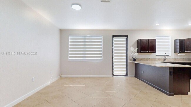 Building Photo - 16620 SW 42nd Terrace