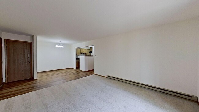 Building Photo - Renovated Lower 1 Bedroom 1 Bathroom Apartment Available