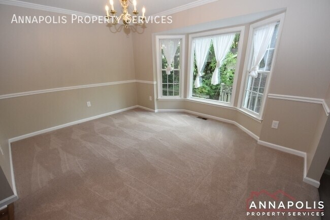 Building Photo - 3144 Stonehenge Dr