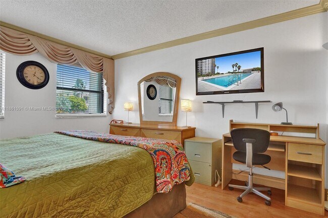 Building Photo - 1201 S Ocean Dr