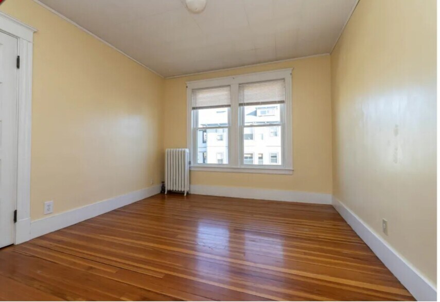 Building Photo - 11 Faxon St