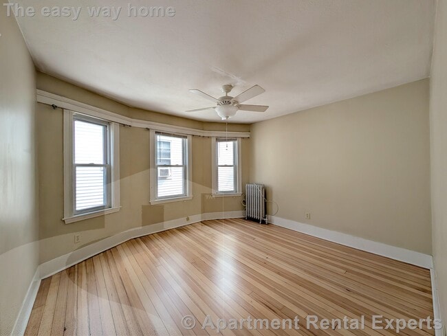 Primary Photo - 79 Conwell Ave