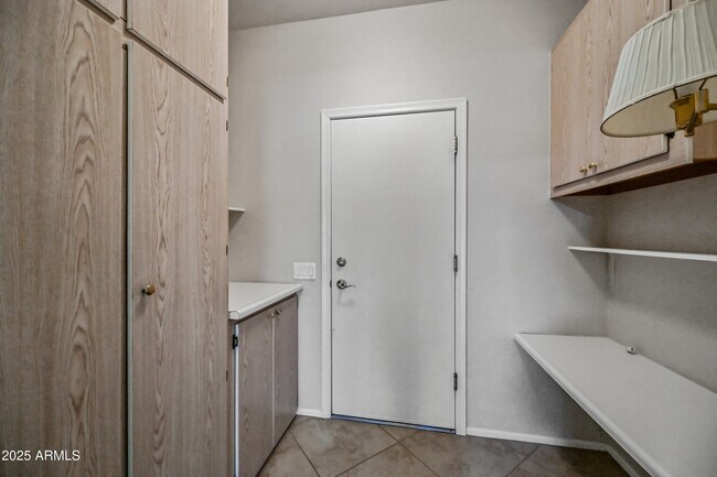 Building Photo - 16436 W Arroyo Vista Ln