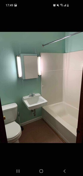 Building Photo - 48991 NY-10