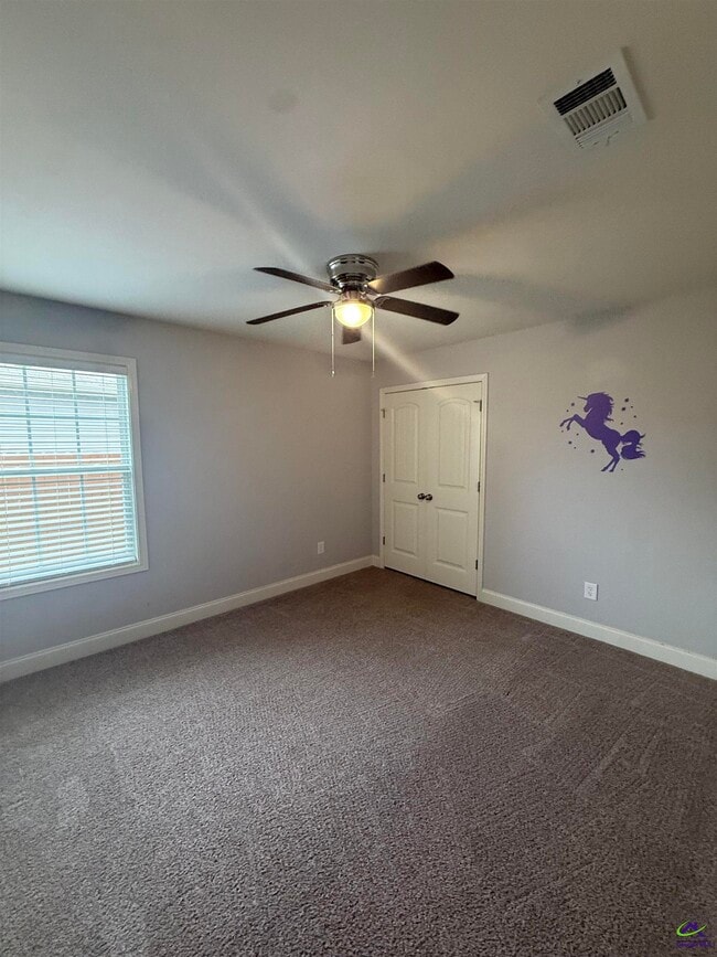 Building Photo - 120 Worchester Cir