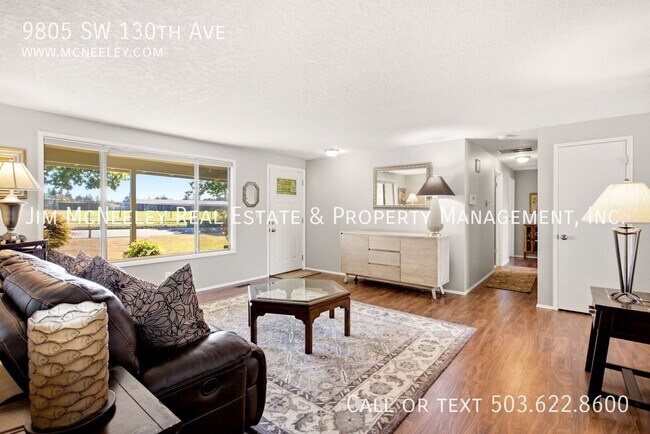 Building Photo - 9805 SW 130th Ave
