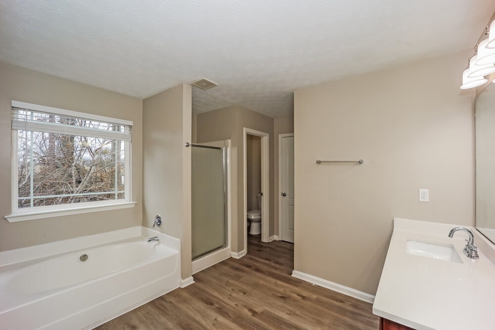 Building Photo - 1569 Arbor Pl Dr