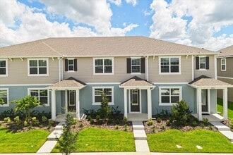 Building Photo - 9662 Peace Dr