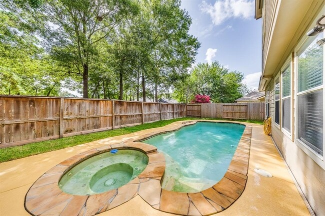 Building Photo - 18426 Stark Point Ct