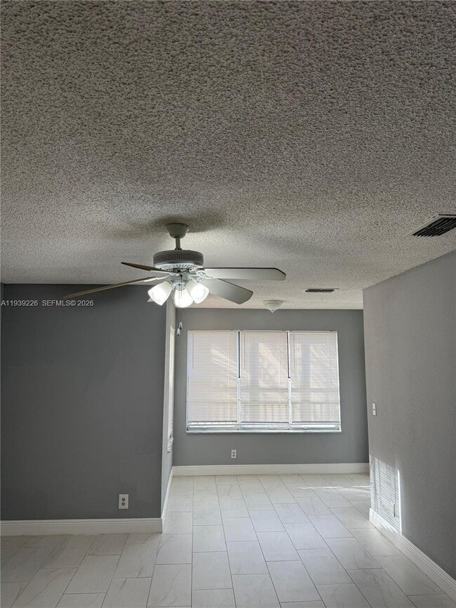 Building Photo - 3450 Pinewalk Dr N