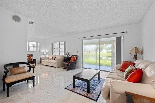 Building Photo - 455 Golden River Dr