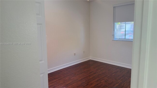 Building Photo - 7633 NW 114th Path