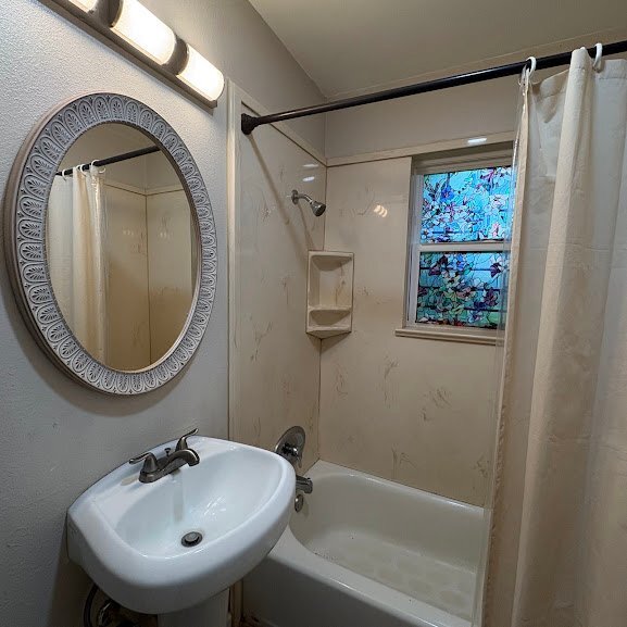 Building Photo - 1301 Stadium Dr