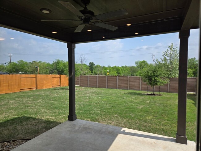 Building Photo - 273 Horsemint Way