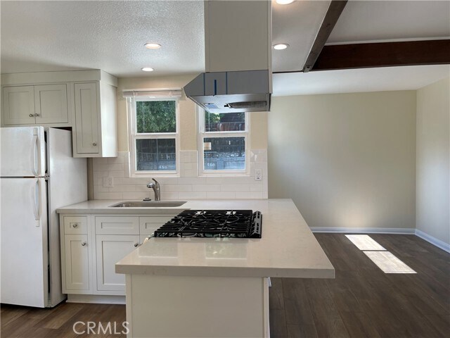 Building Photo - 15 E Mira Monte Ave