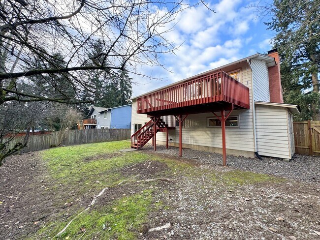 Building Photo - 12410 98th Ave NE