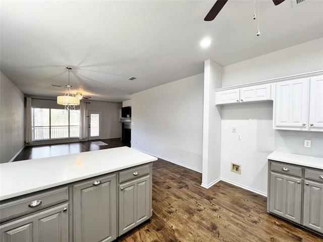 Building Photo - 2116 Clear Lake Rd