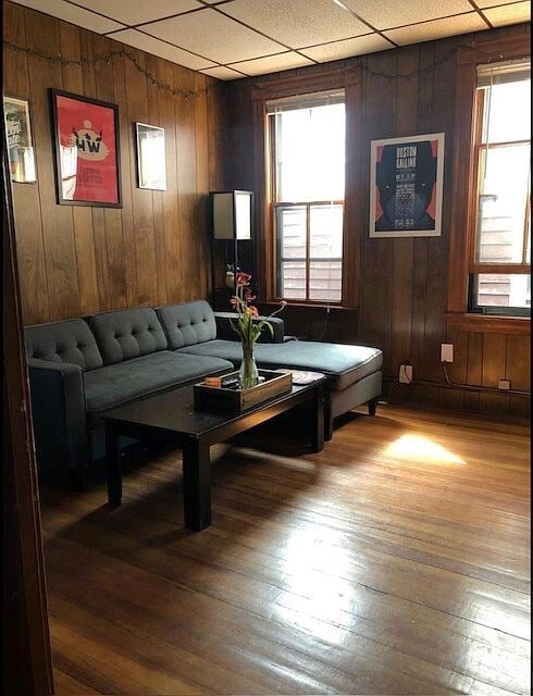 LIVING ROOM - 227 Maverick St