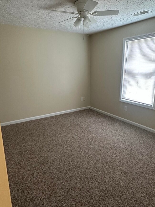 Building Photo - 1021 Excel Ct