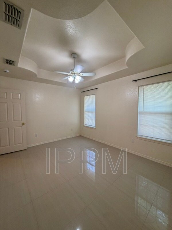 Building Photo - 3240 McAllen Rd