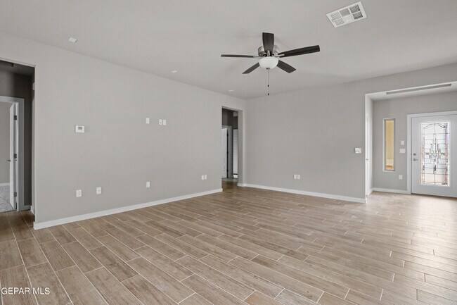 Building Photo - 348 San Jose