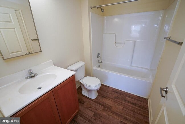 Building Photo - 30630 Umes Blvd