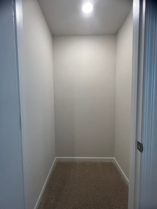 Building Photo - NEW CONTRUCTION!  Available for Immediate Move in!