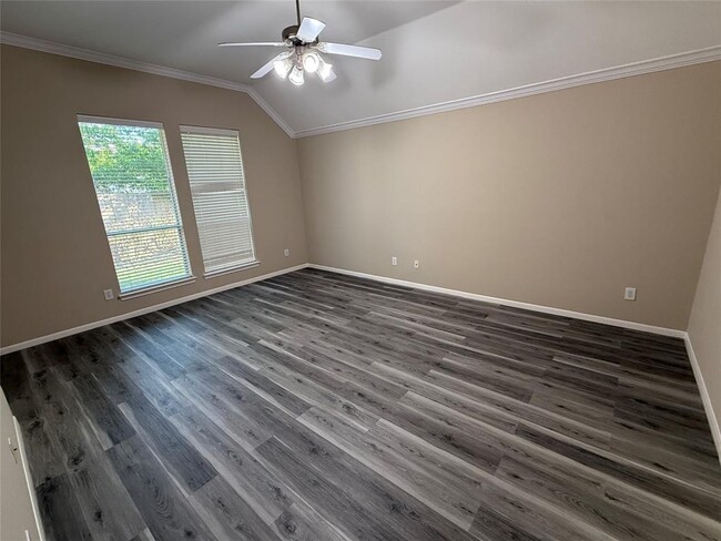 Building Photo - 22035 Emerald Run Ln