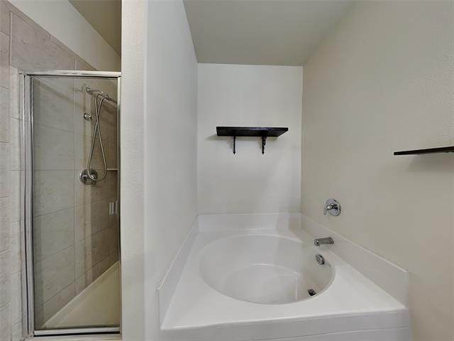 Building Photo - 6140 Nathan Creek Dr