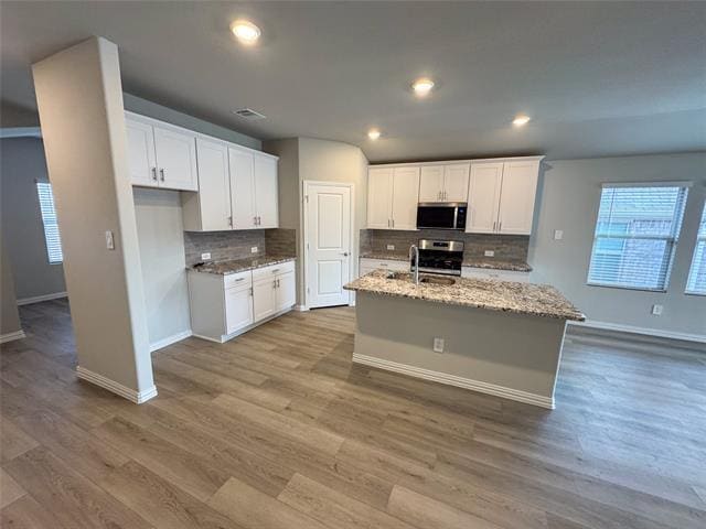 Building Photo - 2110 Dunbar Dr