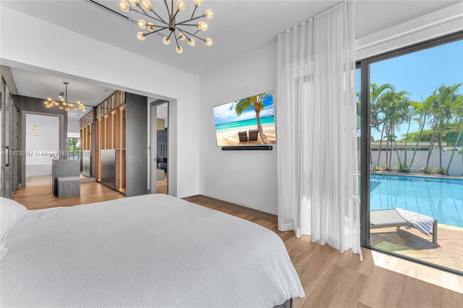 Building Photo - 21100 NE 25th Ct