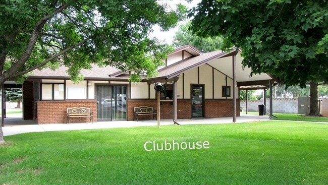 Building Photo - 212 Beth