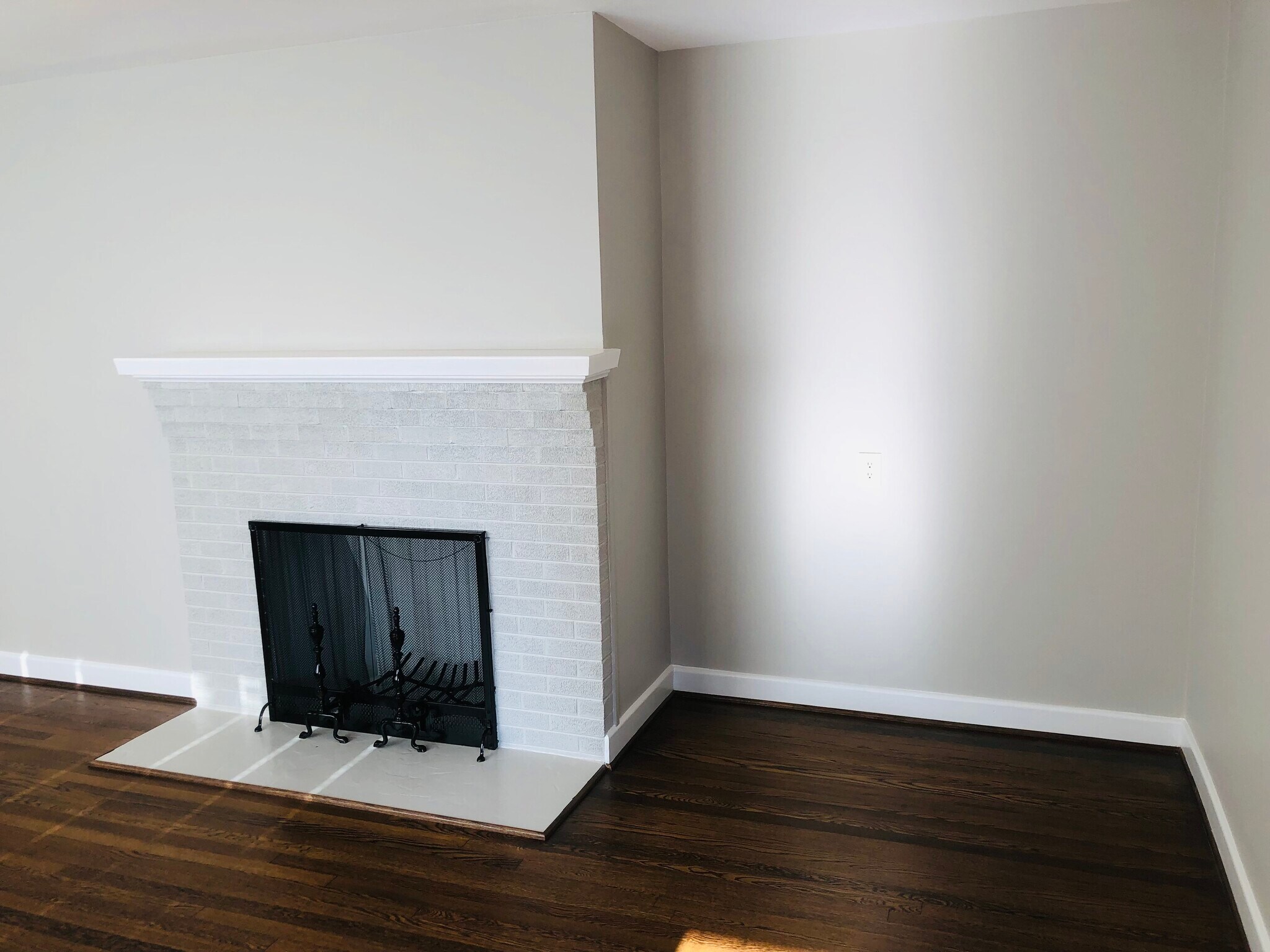 Building Photo - 1509 Peachtree Dr