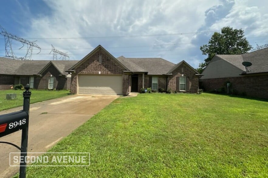 Primary Photo - 8948 Smith Ranch Dr