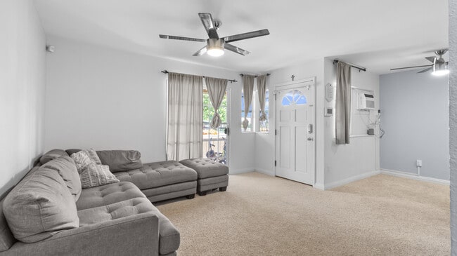 Building Photo - 91-1022-1022 Makaaloa St