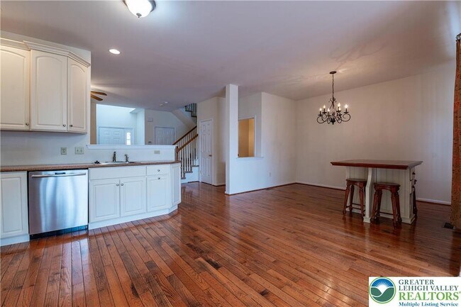 Building Photo - 5811 Fresh Meadow Dr