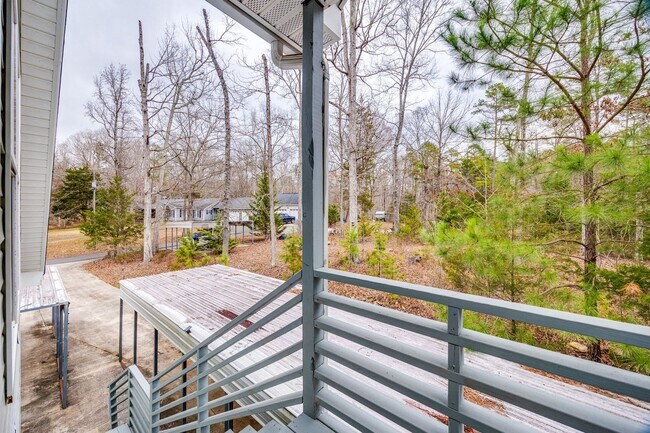 Building Photo - 5988 Quarter Mile Rd